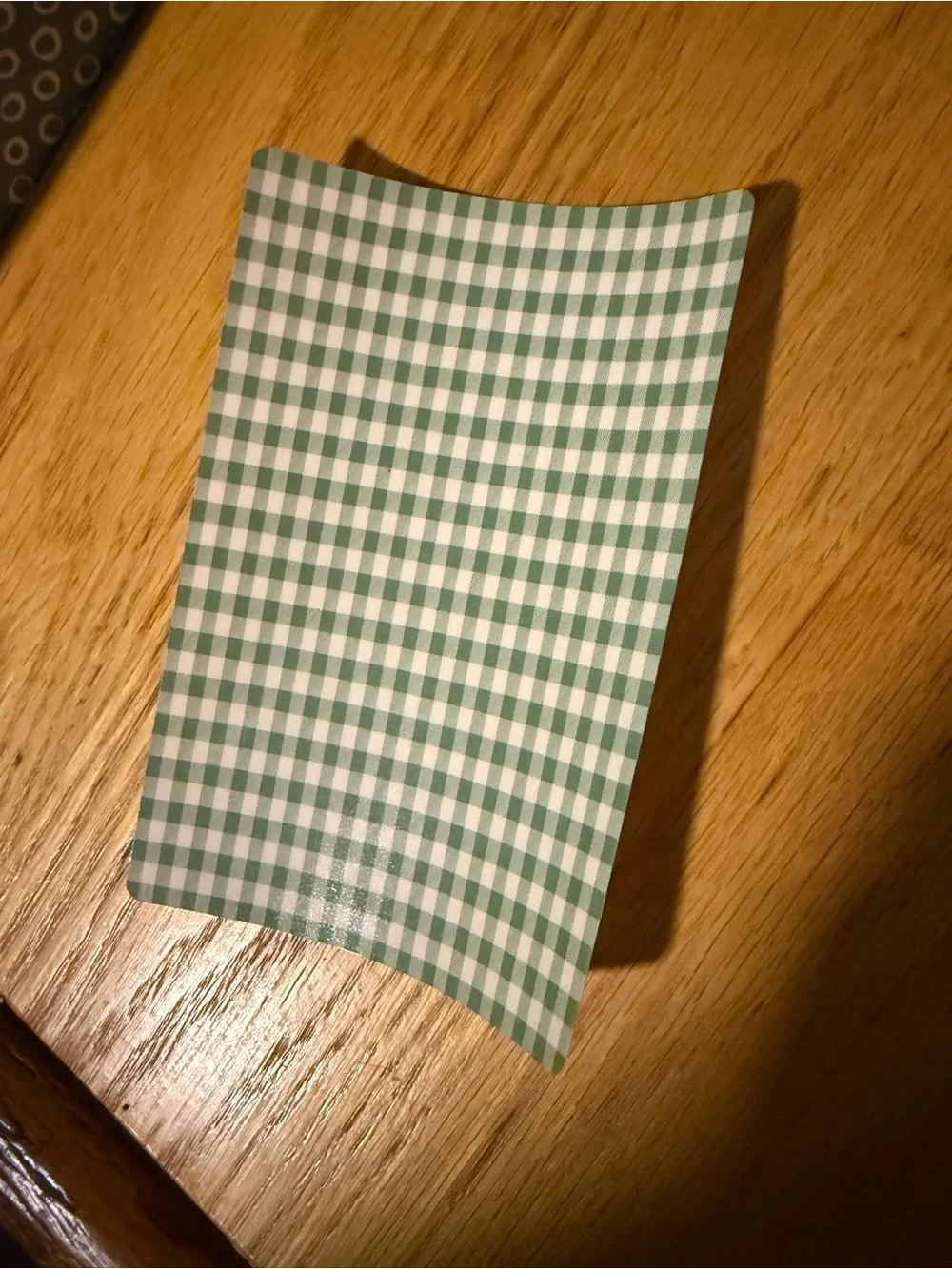 DIY Autumn Bookish Girl Kindle Insert - Green Plaid 4x6